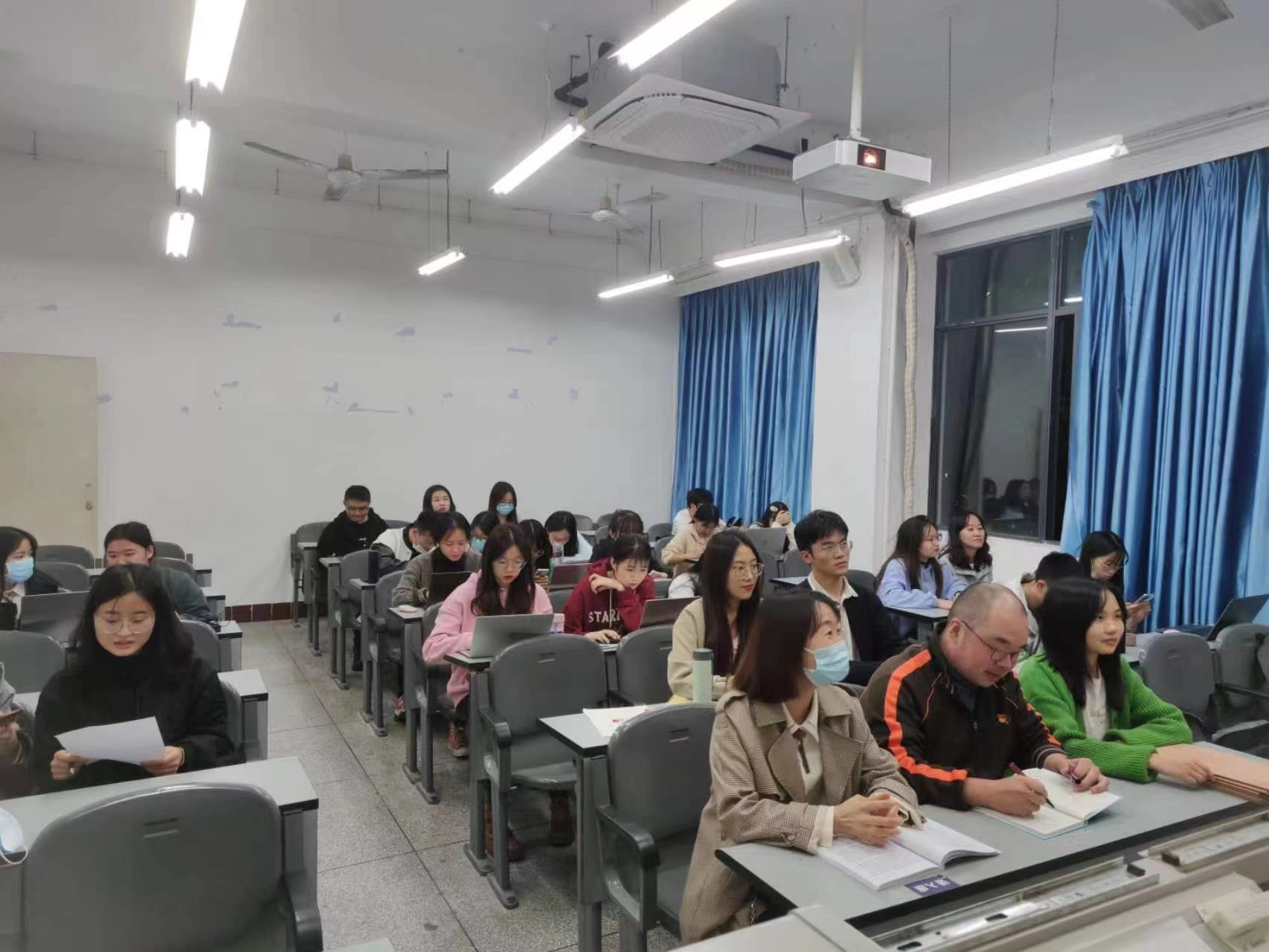 图片1.png 图片1.png